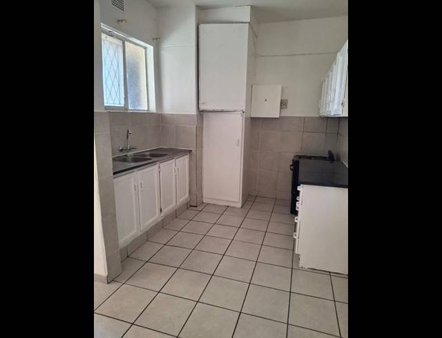 2 BEDROOM PROPERTY TO RENT IN ARCADIA